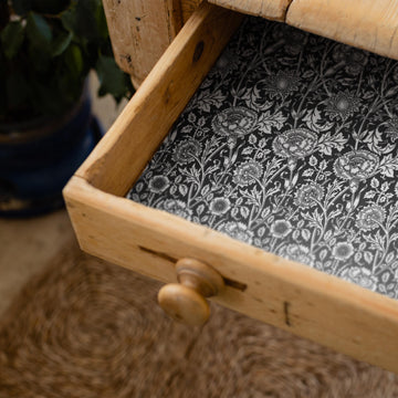 SANDALWOOD SCENTED Drawer Liners in BLACK William Morris Design