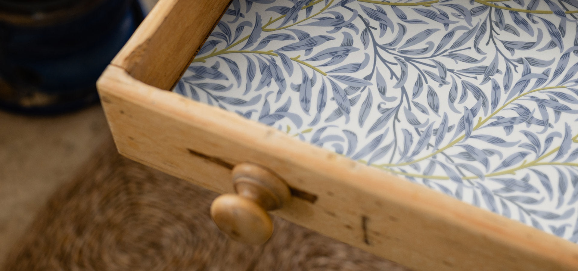 BLUE William Morris Scented Drawer Liners
