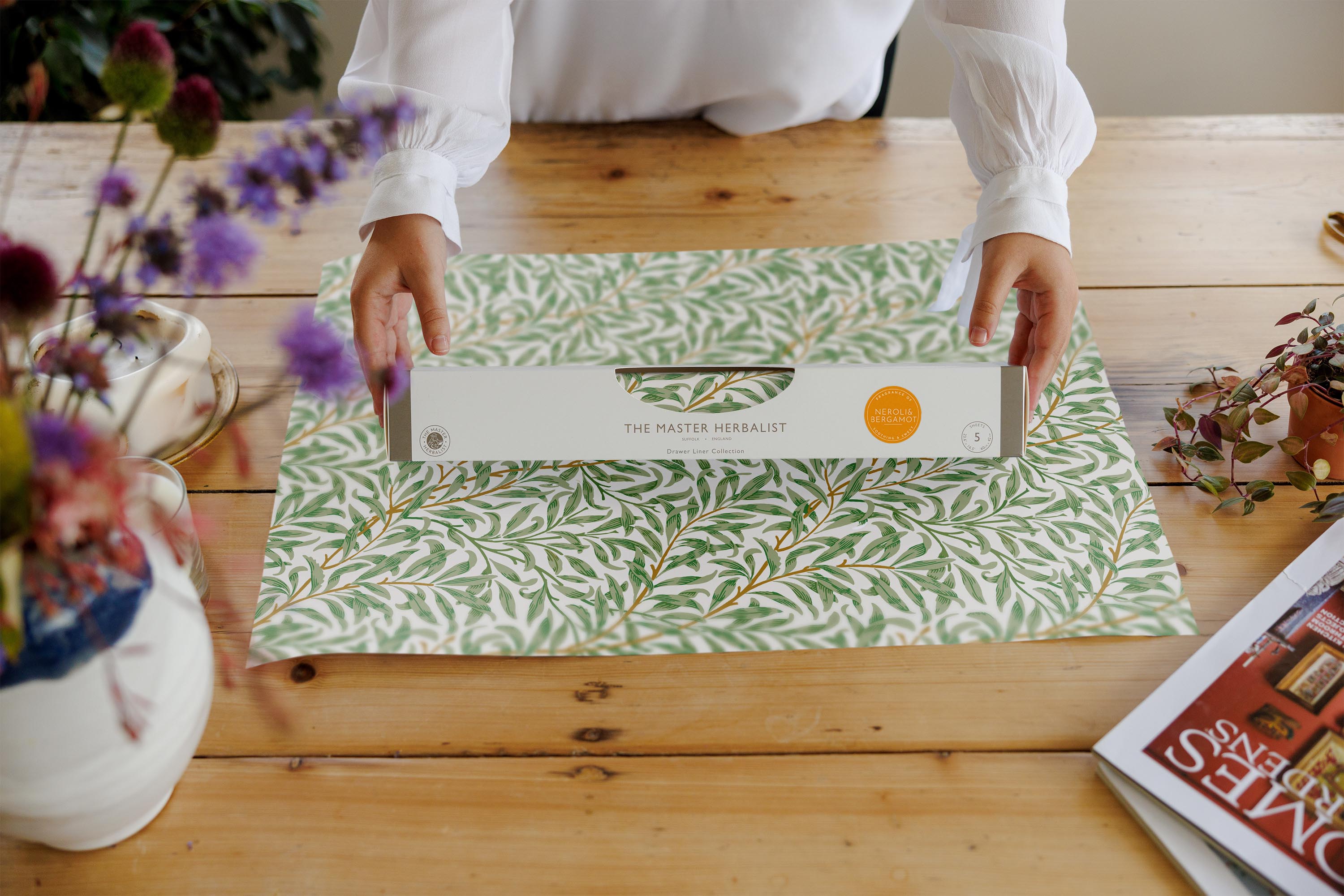 SIMPLY DRAWER LINERS | WILLIAM MORRIS Willow Design Scented Drawer ...