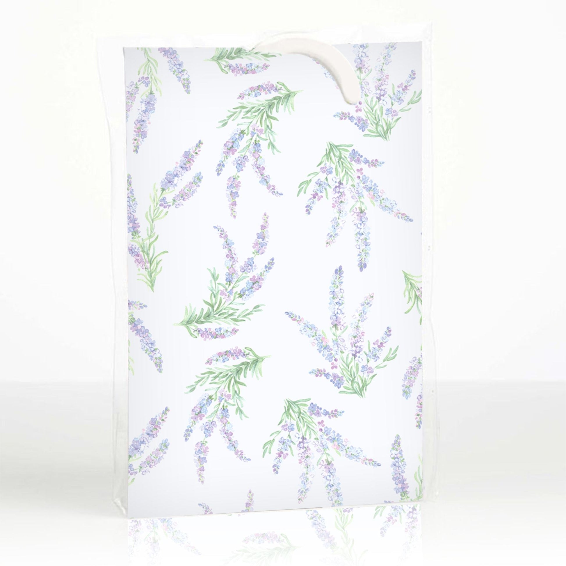 SIMPLY DRAWER LINERS | LAVENDER Scented Wardrobe Freshener in a Traditional Floral Design.